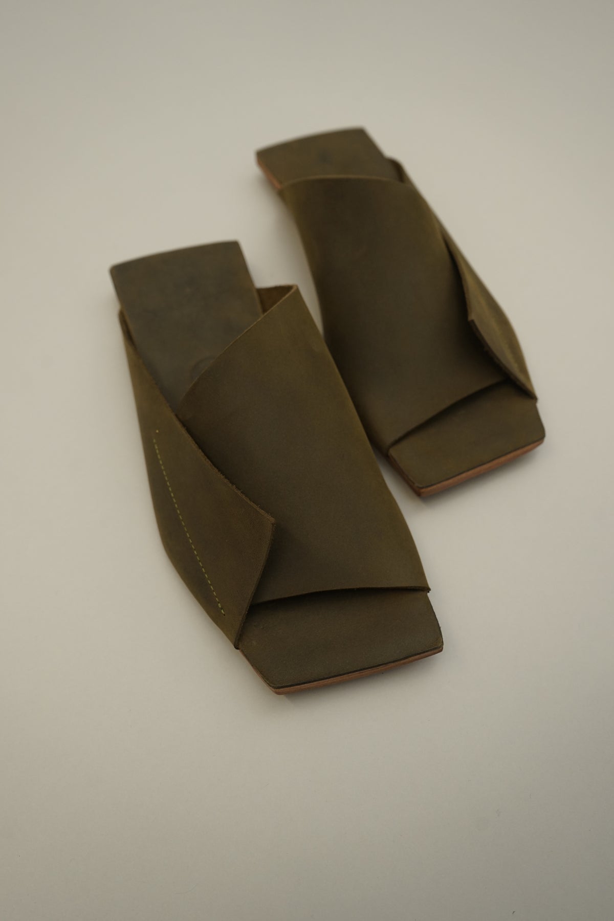 NINObrand Amos slippers image
